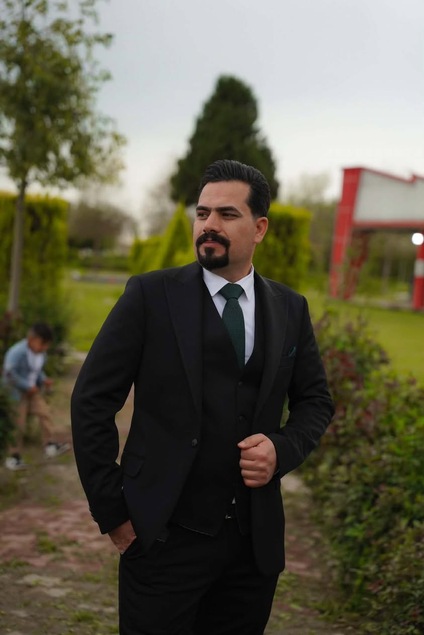 السلام عليكم
من ابرز المقاولين في خانقين الرجل الخلوق الطيب النزيه يعمل بصدق واتقان العمل بكل اخلاص يرضي الله ثم العباد الله يكثر من امثاله
الأخ والصديق
المقاول مام عماد
كل الحب والاحترام والتقدير والمحبه لك
اتمنالك التوفيق والنجاح الدائم في حياتك واتمنا كل إنسان يعمل بضمير وإخلاص يرضي الله ثم العباد
ربي يرزق الجميع أن شاء الله

الاتصال على الرقم
***********
