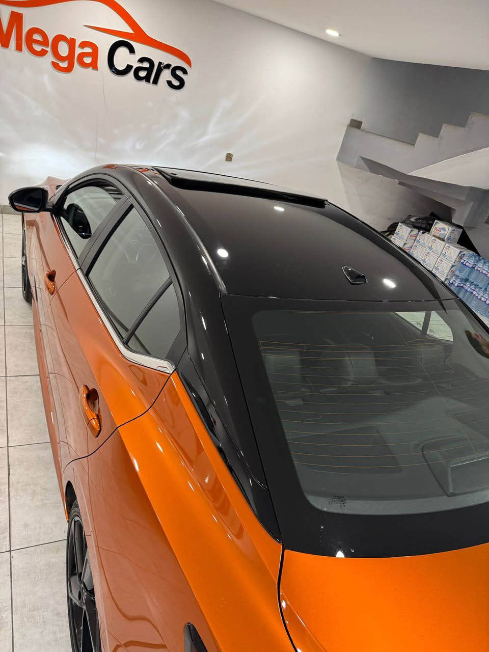 مواصفات SR+
اعلى فئة سقف اسود
ماشيه فقط ٤،٠٠٠ ميل فقط زيرو
٥ كامرات جانبيه اماميه خلفيه
بصمة+ تشغيل عن بعد
كشن جلد + كهربائي + تدفئة وستيرن تدفئة
فتحة سقف (سلايت)
رادار امامي + رادار خلفي
حساسات خلفيه + توقف مفاجئ 
رادار جوانب ( نقطه عمياء)

ضررها فقط جاملغ وحافة البوند
بدون دواخل بدون ايرباك (سليم) 
مثل مموضح برقم الشاصي 

3N1AB8DV8RY388829

***********
*********** سميل, دهوك
