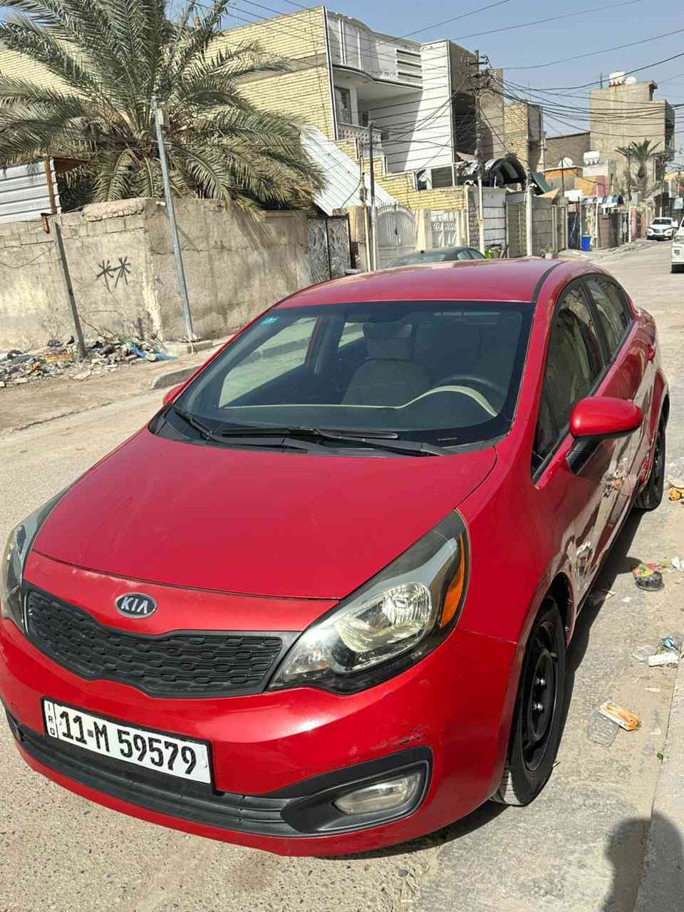 السلام عليكم كيا ريو 2013 للبيع وارد أمريكي محرك 1600 GDi
ضربتها باب السايق والي واره والجاملغ الأمامي إلي بجهة السايق 
السياره خير من الله 
مكينه وكير كفاله 
تبريد وتدفئه السياره كلش حلوه 
فقط بيها جراد أثر شمس 
السياره عارضها ب 85 وبيها مجال 
المكان بغداد البلديات 
الرقم : ***********

