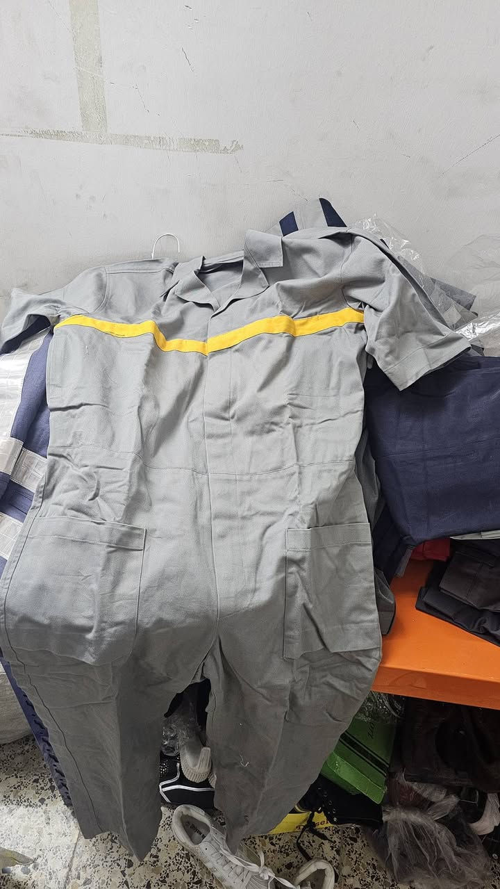 سلام عليكم
اختار اي شي تريدة السعر جدآ مناسبة للتواصل*********** البضاعة أصلية
