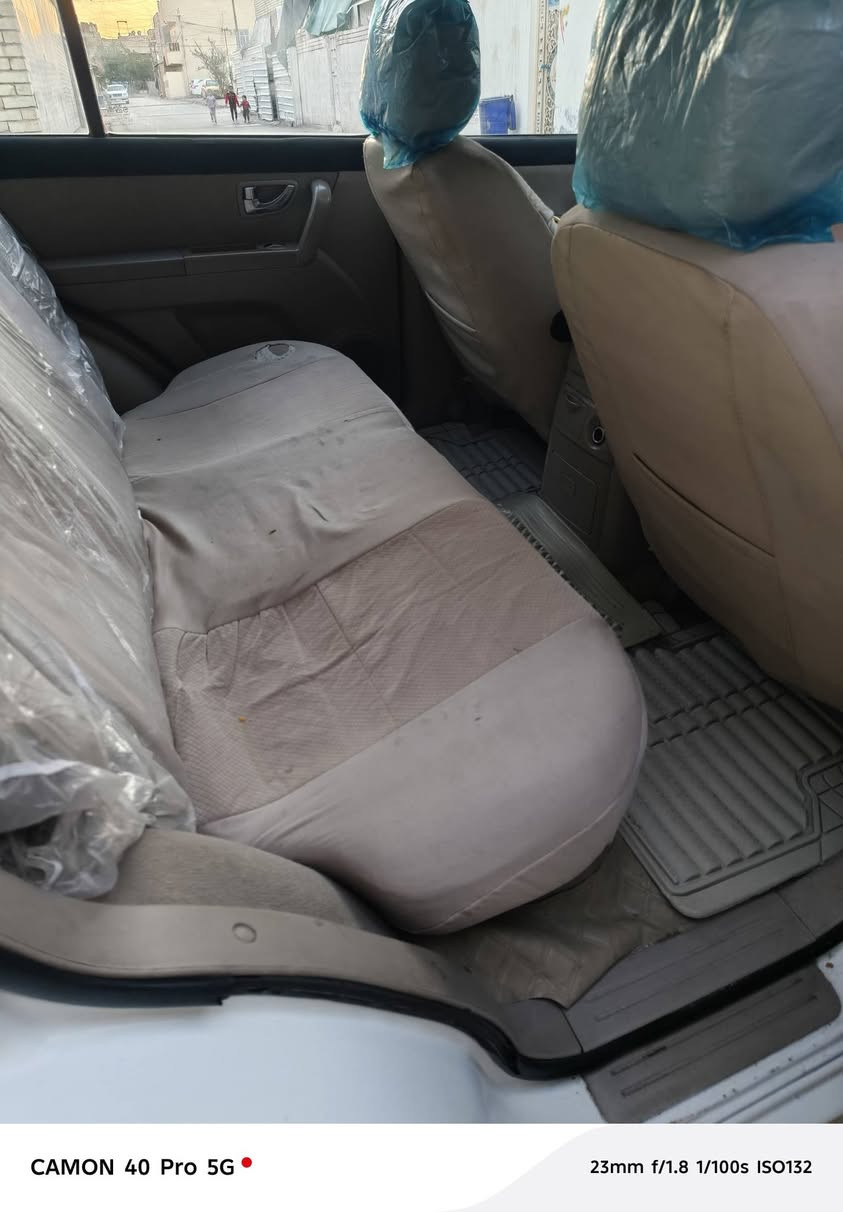 السلام عليكم سورنتو 2007  محرك ستة سلندر 3.8 سيارة خير من الله كفالة عامة ماعدة مكانين بارد تخم تاير صدر جديد كير محرك مكفول  تبريد ثلج تدفئة جاهزة ع اخر حباية  ترايك وين متريد باسمي رقم سليمانية تريد وكالة تريد تحويل حاضر 
مكاني بغداد سعر 95 وبيها مجال اكو هواي مثلها بس مو بنضافتها 
***********
