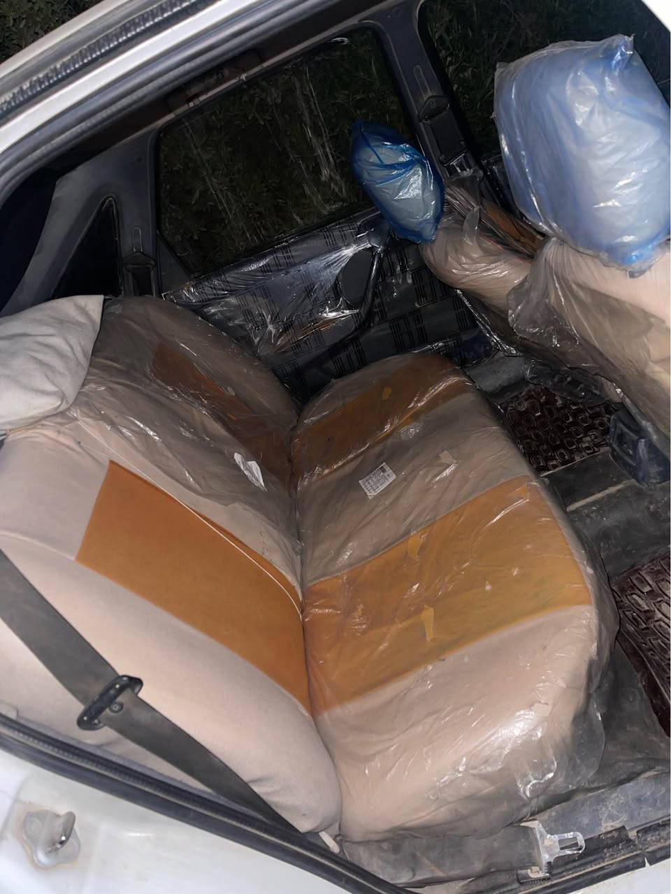 فيك ترا بؤ فرؤ شتن شتيكى تا بلى خاوينه ئه رم پلاستي كه هه زاى بؤ كراوه ئه وه ليات به شرت شوين هه و ليرم شمه ره مو بايل6907 0750235 أربيل, العراق
