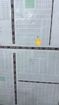 قطعة 200 متر حي الربيع ابصف الركن بالسنتر  السعر 23 اونص 07805853898