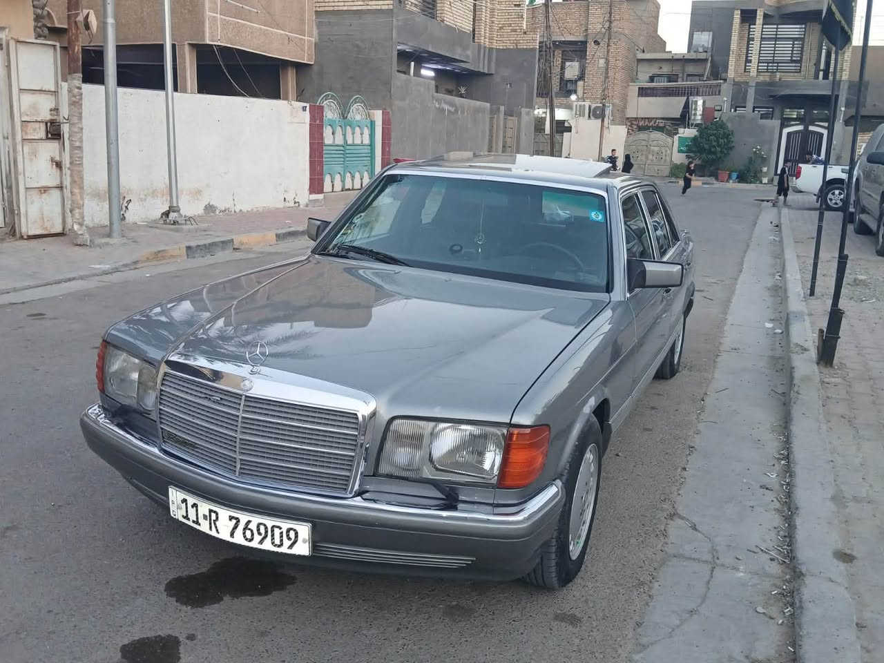 سلام عليكم مارسدس جامبو مديل ٩١ سياره مصبوغه عام الجماليه فقط حجم المحرك ٣٠٠ المرغوب صدر امامي خلفي جديد طك كارتون المكان حسينيه الراشديه سعر 90او بيه مجال بصيط رقم الهاتف ***********
