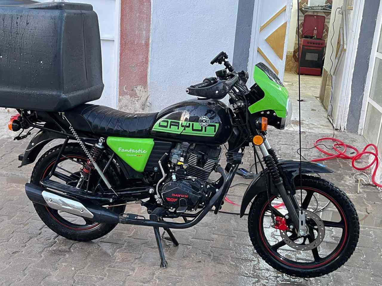 دايون موديل 26 نضيفه مكفوله كفاله عامه
ما ماشيه قليل جدا
الرقم اربيل 
مكاني نجف 
*********** 
السعر 2 مليون و100
