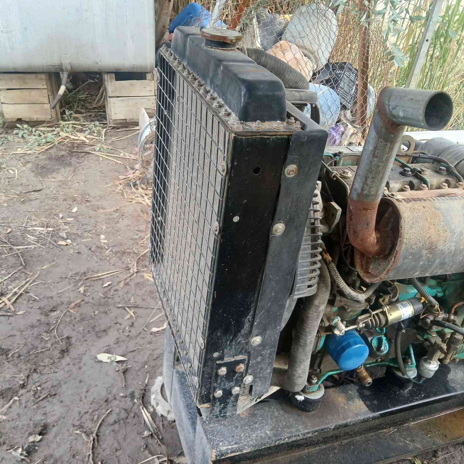 للبيع مولد ثلاثه بستم سعر 18 ورقه وبي مجال وعلى الراغبين للاتصال على الرقم التالي***********
