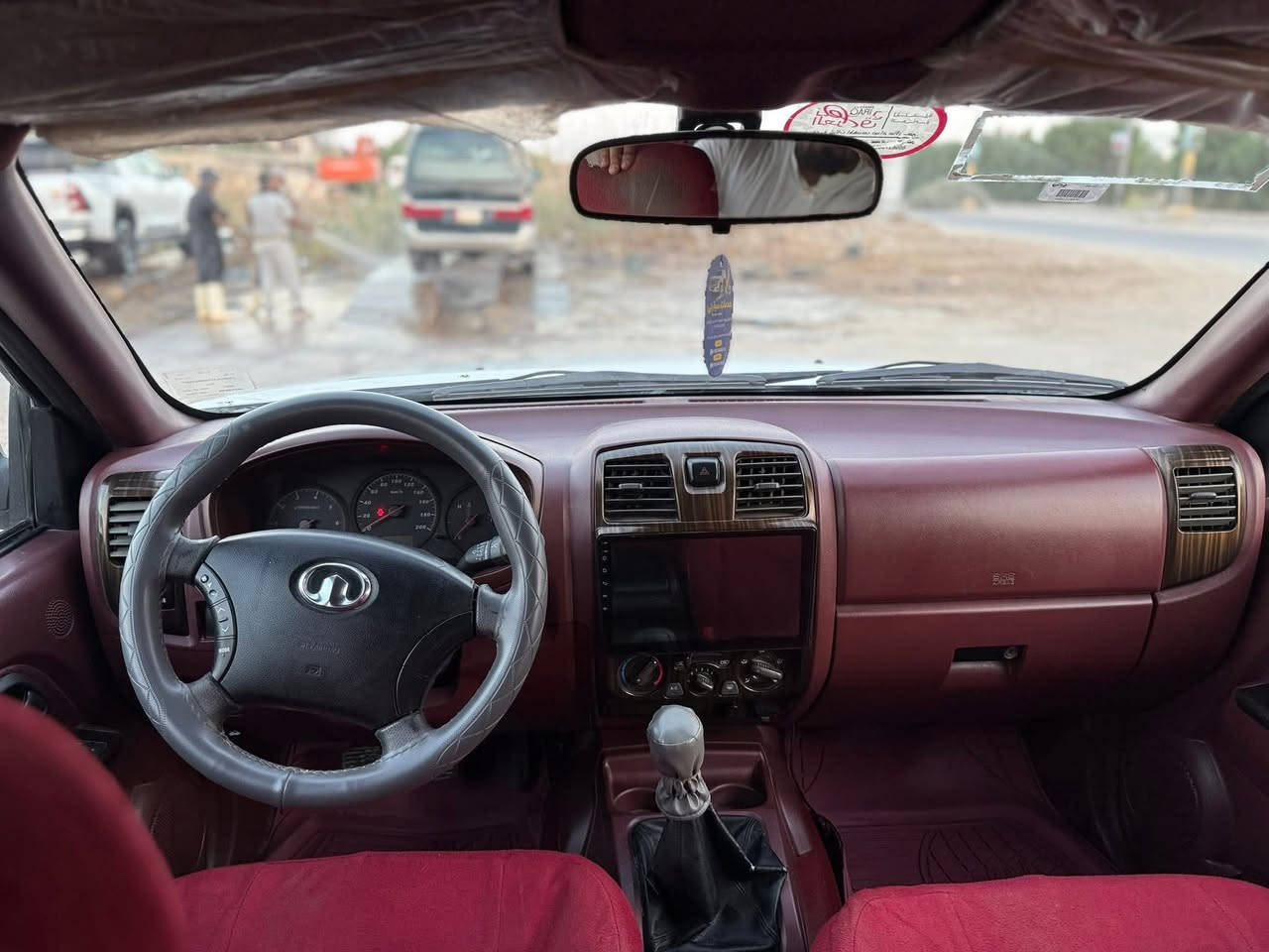 السلام عليكم 
كريت ويل2021السيارة 
رقم القادسية تحويل مباشر.  
‏سيارة كفالة عامة
‏السيارة مدورة ثاني يوم 
 ‏السيارة ماشية140
محرك كير كفاله 
تخم تاير جديد 
‏ السعر113 وبيه مجال قليل
المكان الشطره
***********
‏***********
