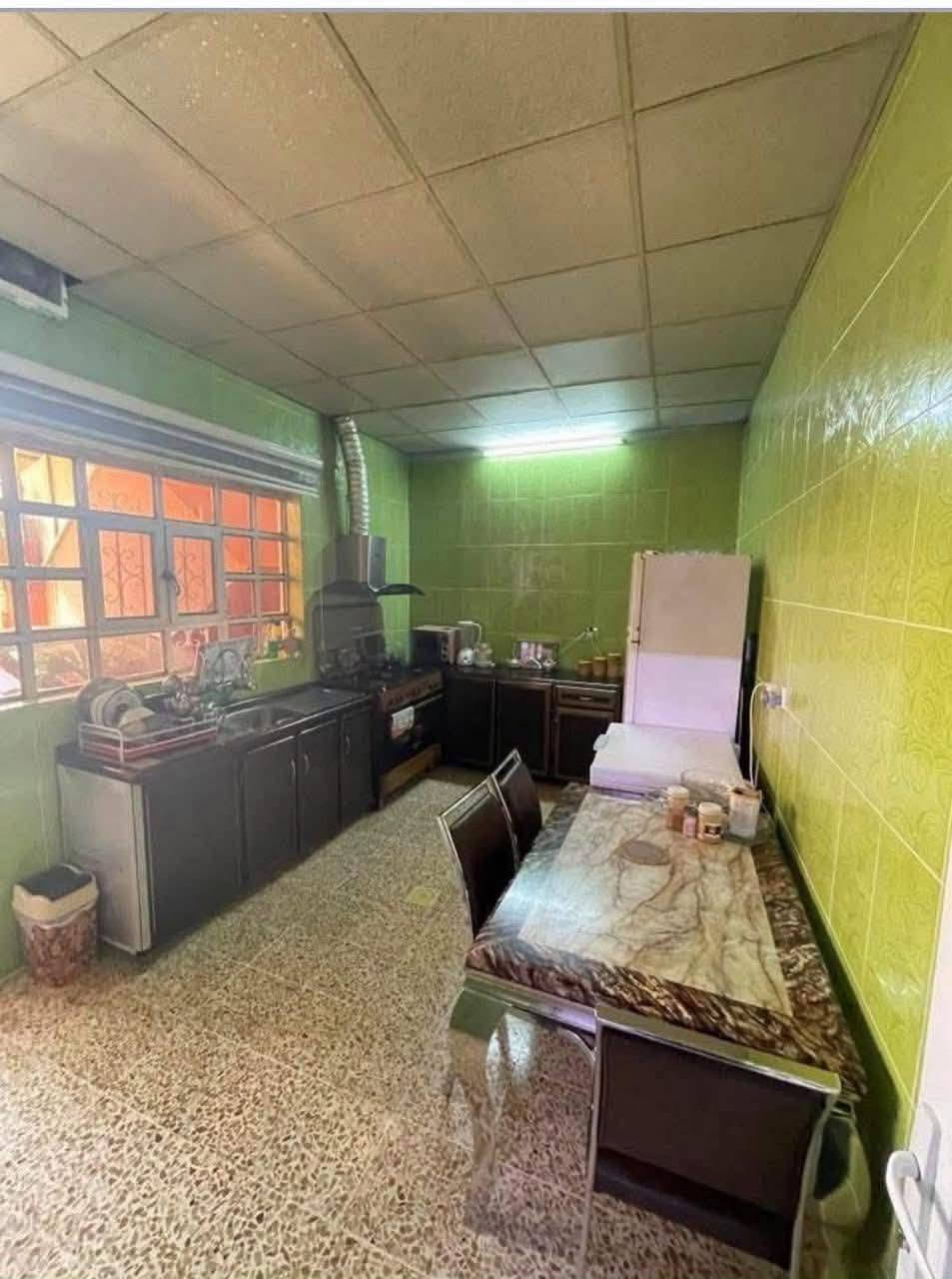 بيت ركن 🏠 للبيع في حي الاخاء الثانيه موقع مميز
بناء 2013 سند طابو الزهور شرط التحويل
 

مساحه البيت 🏠 125 متر واجها 12 متر 

يحتوي البيت 🏠 على استقبال وهول وغرفتين نوم 🛌 ومطبخ وصحيات ومناور وكراج سياره 

ط2 هول وغرفتين نوم 🛌 ومطبخ وصحيات ومناور وبلكون 

للاستفسار عن سعر البيت 🏠 للاتصال ع الارقام 

***********.   مكتب تاج الملوك 

***********.    مكتب تاج الملوك
