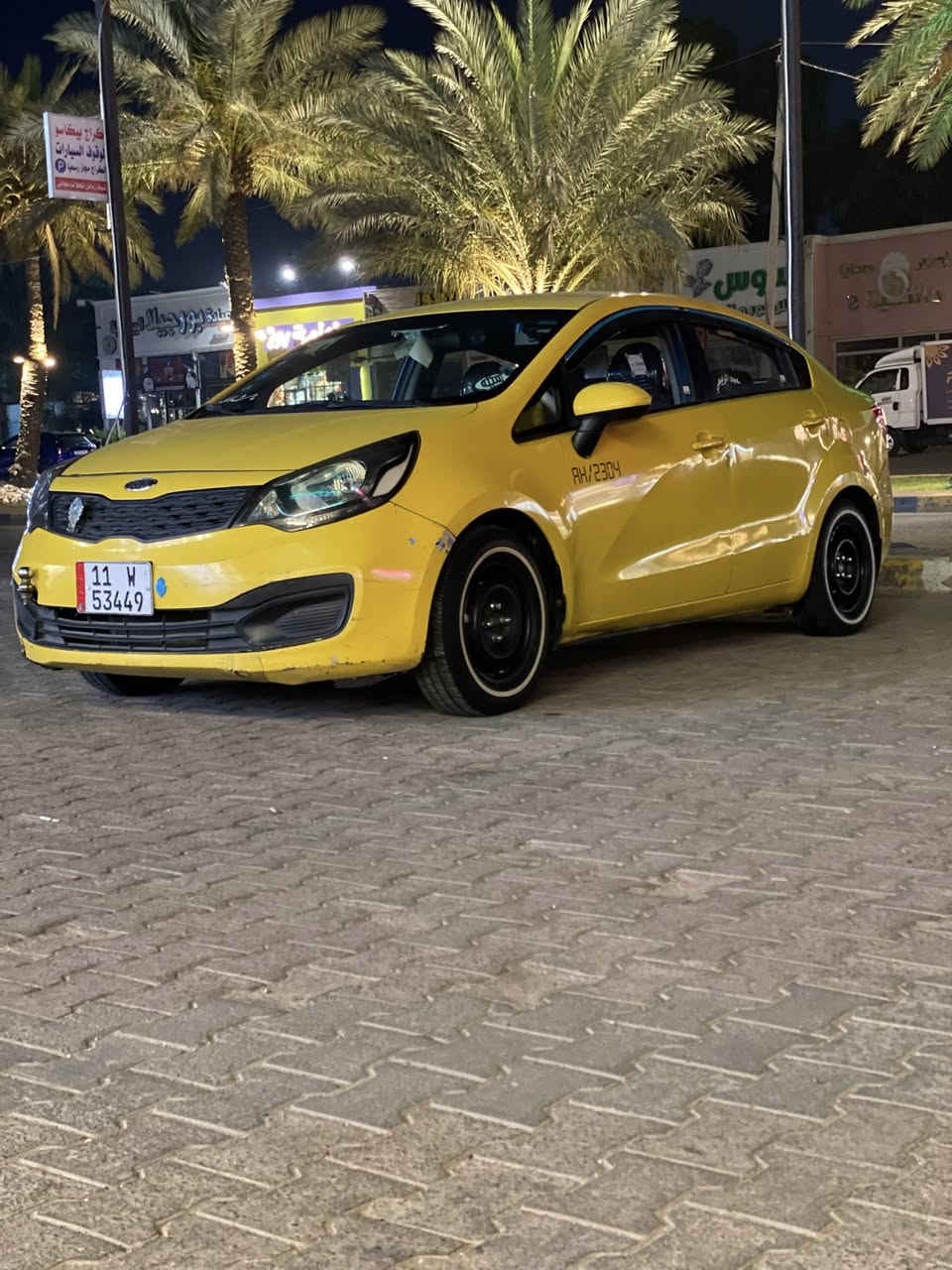 سلام عليكم ريو مديل ٢٠١٣ خليجي السياره مكينه دوش خير من الله السياره مال جناي ماناقصه شي تبريد تدفئه كله شغاله صدر مكينه خير من الله نقصه السياره بس دبلات ما بدلتهن فتحت الصدر بدلته كله بس دبلات بقت السياره مال جناي الله شاهد وخير من الله لادوانز ولا صرف بانزين ادامه ماصار هواي من سويتله نصبته تخبل بلحقيقه احلا من الصور  مكاني بغداد زيونه *********** ماجاوب ماسنجر
