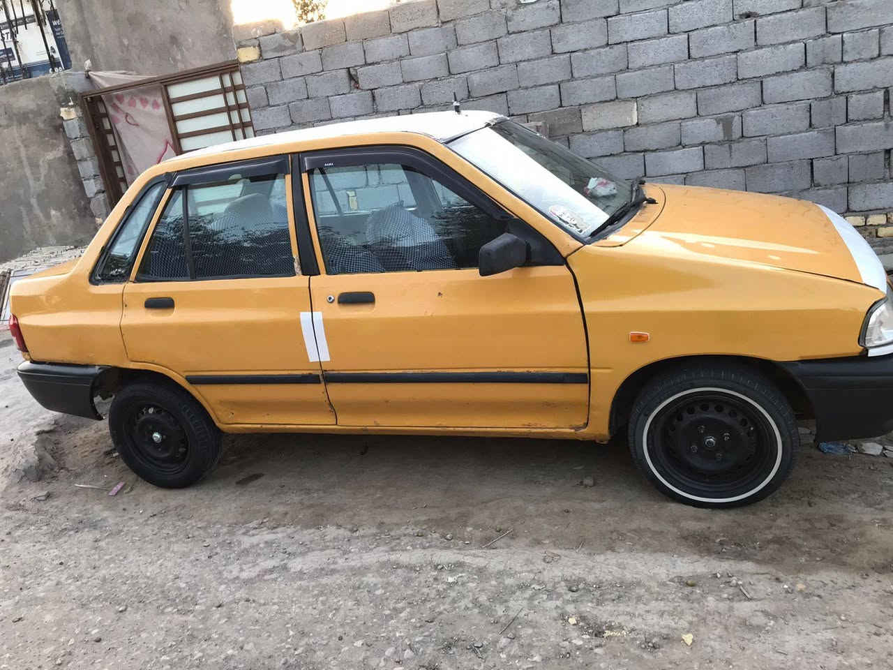 سلام عليكم سايبه ب 15 عليه هيه ماعرف شكد راعيه موجود موديل 12  الشراي يتصل *********** مكاني ناصريه فظليه
