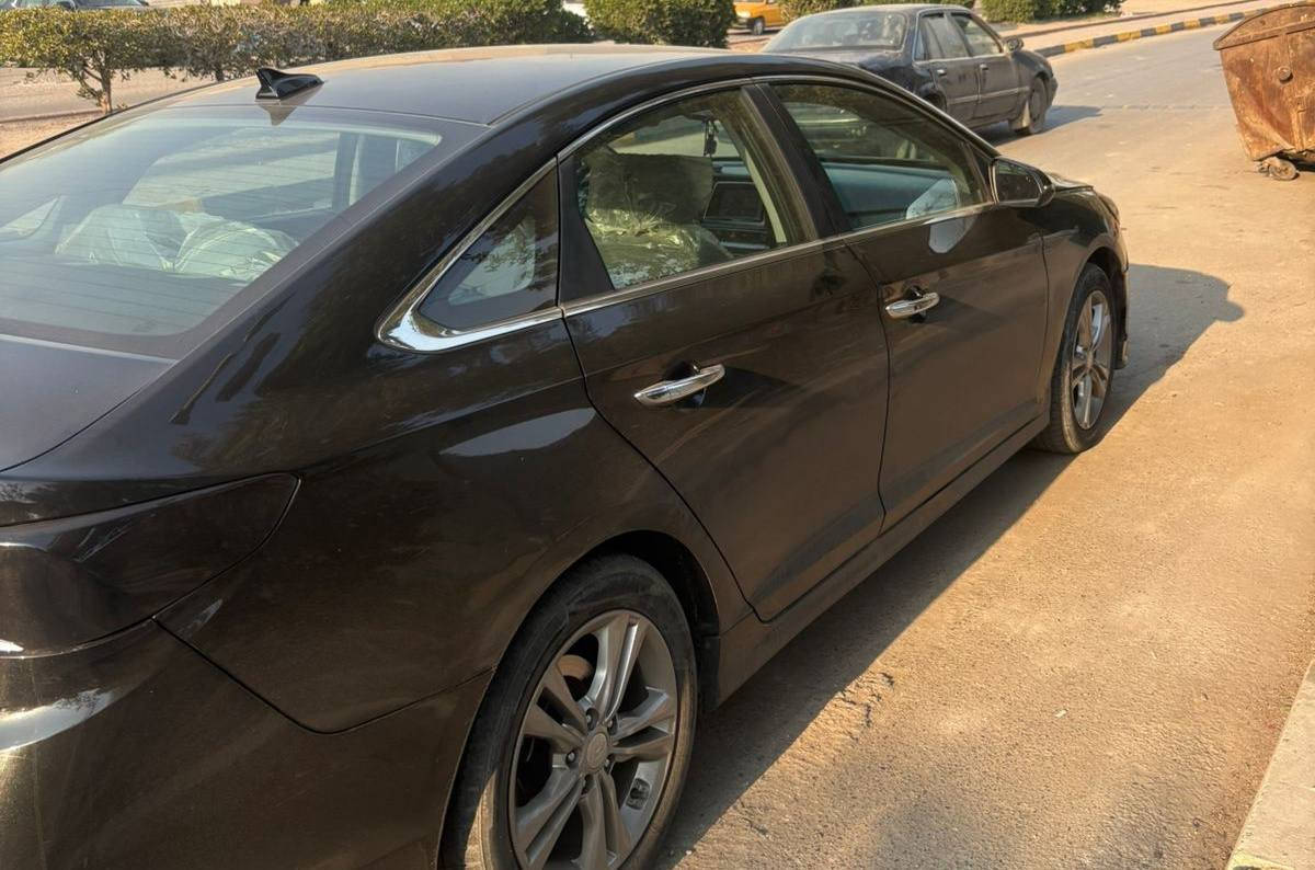 سوناتا 2018  وارد امريكي بدون حادث في امريكا فقط دعاميه السياره بأسمي تحويل مباشر

🟪 السعر  :: الطلب في التعليقات ويوصلك مباشرة ✍️ 📩

مواصفات السيارة 
بصمه 
تدفئه كشنات
اشاير بالمرايه
نقطه عمياء
محرك 2400 GDI
مثبت سرعه
شاشه وكامرا بلادي 
لايت زينون 
كشن السايق كهربائي
ماشيه 71 الف
السونار مرفق بالمنشور
مكان السياره بغداد الشعب السريدات 

رقم صاحب السيارة 
***********
