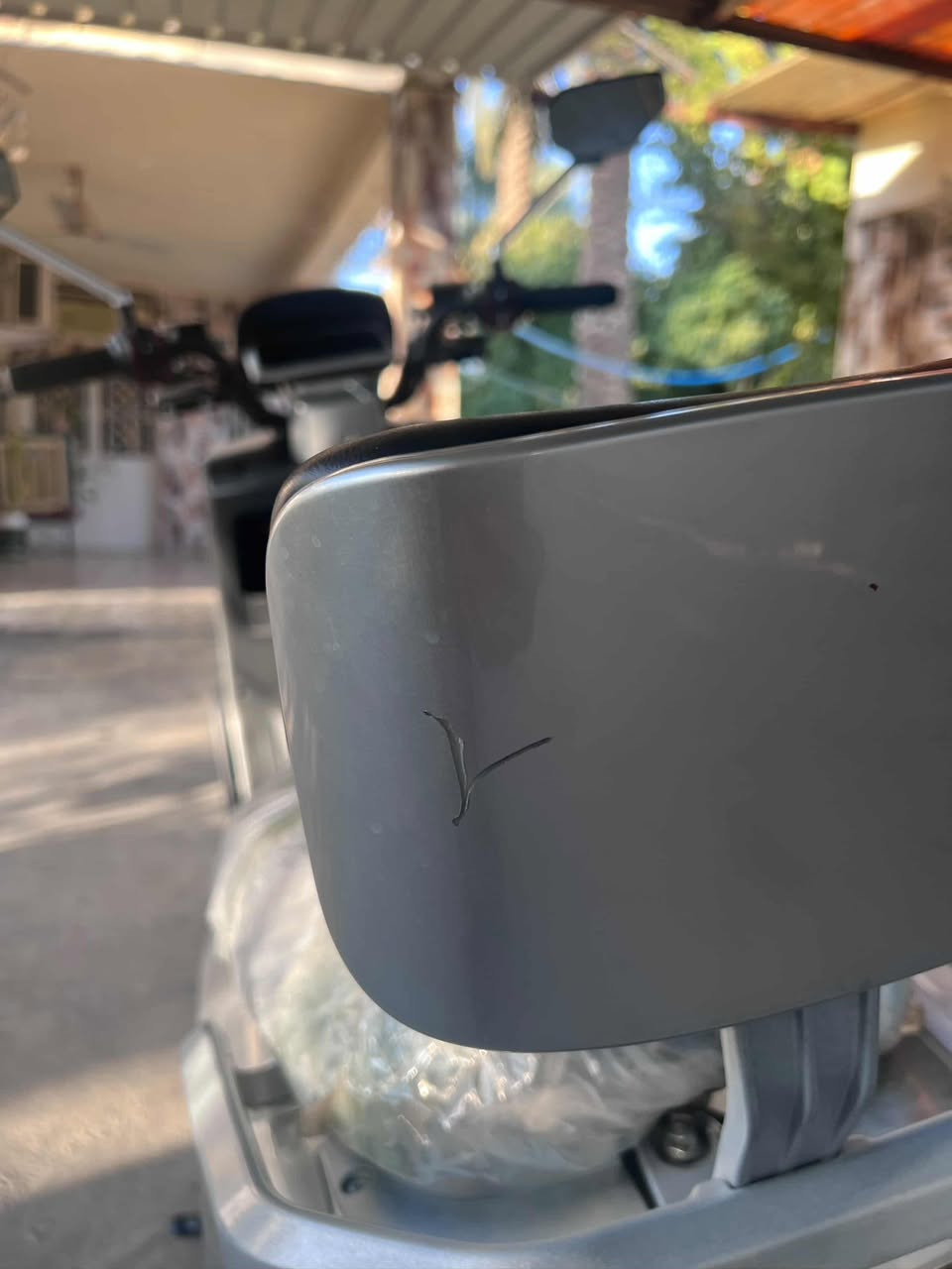 السلام عليكم دراجة للبيع ٦ باتري السعر ٨٠٠ بي مجال
***********
