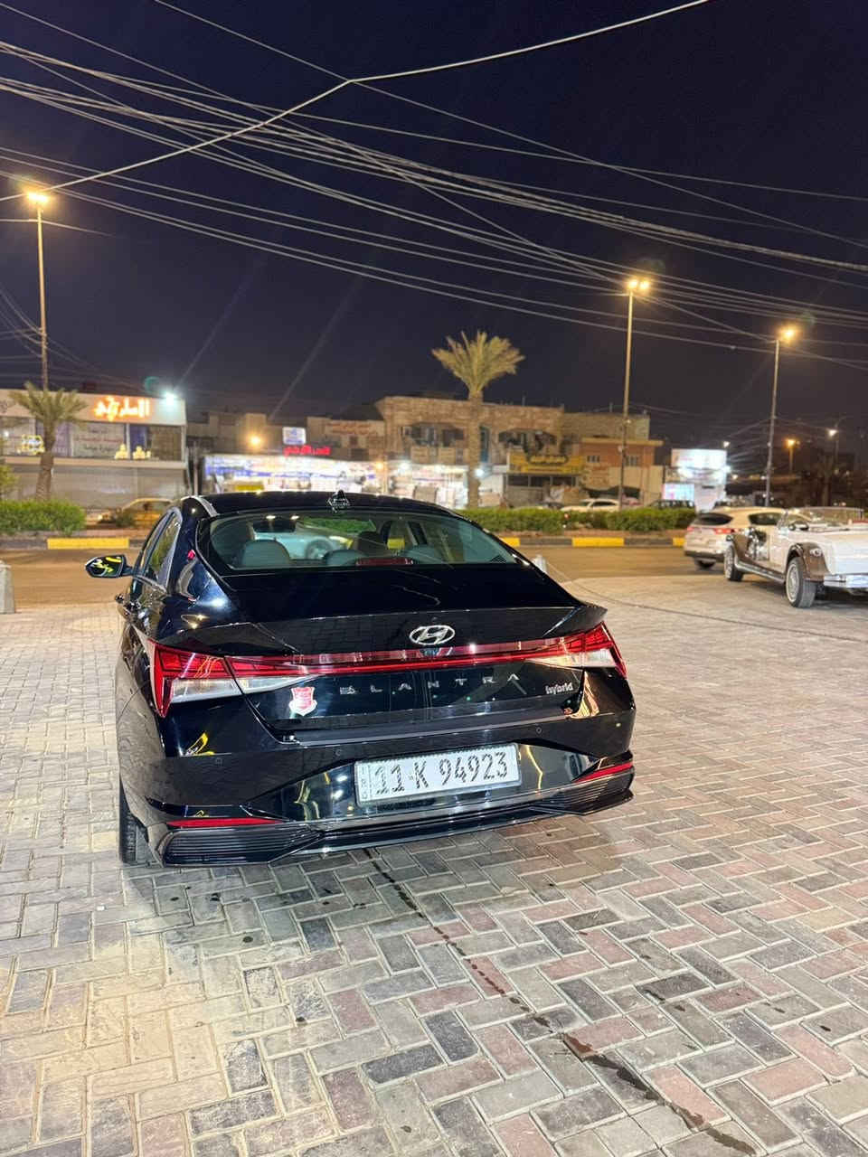 سلام عليكم النترا للبيع مديل 2023كلين بدون حادث دعامية فقط سيارة لمتت فول بنراما كسنات جلد وكهرباء خزن ميموري نقطة عمياء كشنات تدفئة تبريد فول السيارة 
مكاني شارع فلسطين بغداد
السعر 158 بيها مجال حك جيتك
***********
