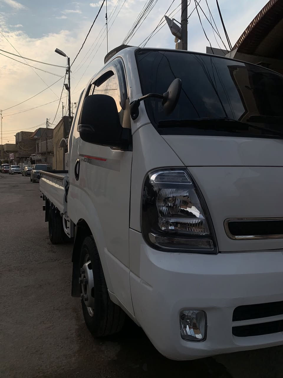 سلام عليكم كيا فحل للبيع موديل ٢٤ غاز
الموصفات :
مري شفط 
كشنات تدفئه تبريد 
ستيرن تدفئه 
رادار امامي 
مانع تزحلق 
حساسات خلفيه 
كير اوتوماتيك 
تحكم ستيرن 
قماره وربع 

السياره وارد كوري ماشيه ٧٩الف 
السعر 190. 

*********** 

مكاني بابل
