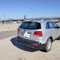 سورنتو ٢٠١٣ • محرك ٢٤٠٠ • شاشة وكاميرا