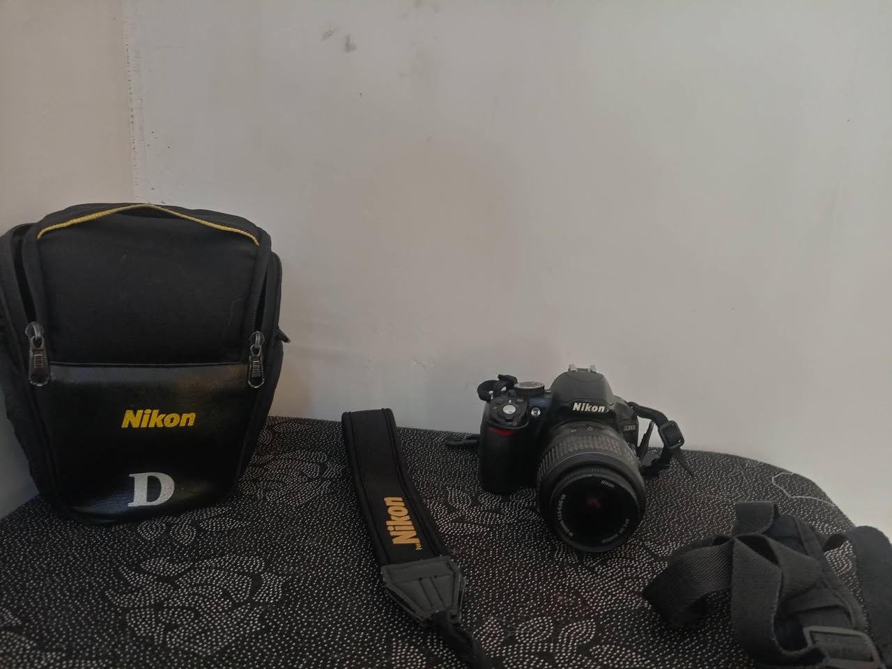 للبيـع 📷.
كـامره Nikon D3100 خللها فقط العدسه ضـاربه 

الـشراي يـراسلنـي ويـدلل مكانـي بـابل جـبله.


**إذا كنت صاحب هذا الإعلان وتريد حذفه لأي سبب، رجاءا أرسل رسالة إلى الدعم الفني**