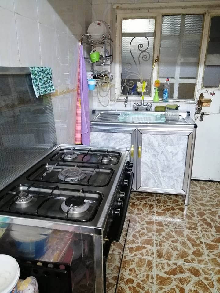 دار للبيع في بعقوبة البحيرة ١٠٠م ٣ غرف نوم وصاله ومطبخ واستقبال ومخزن وصحيات 
للأستفسار الاتصال على الرقم 
***********

