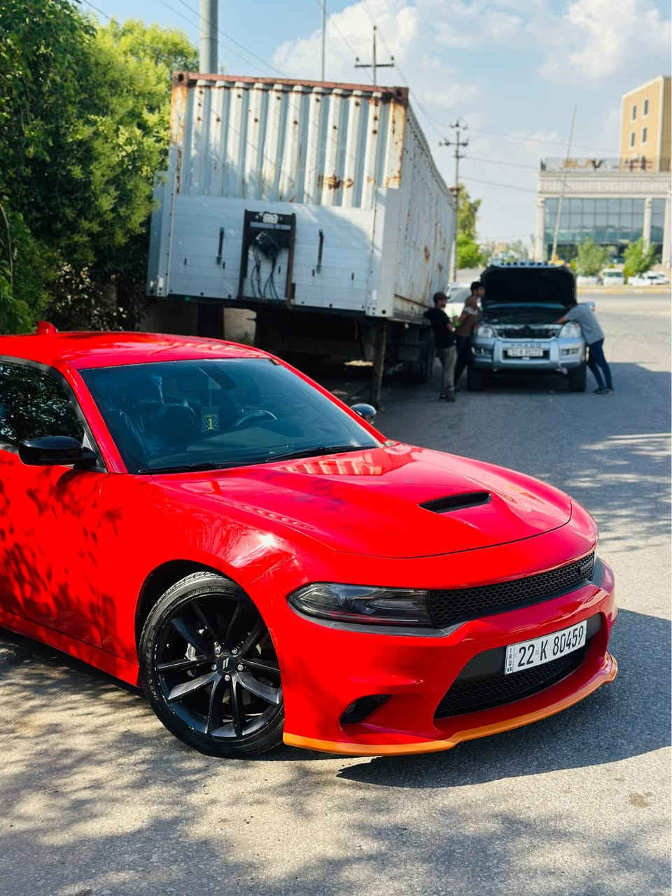 DODGE CHARGER GT  2021 
للبيـع: دوج جارجر لون مميز GT 2021 سعر بلاش 
وارد امركي بدون شاسي بدون ايرباك
قراءة العداد : ٦٠ ميل
رقم اربيل كاملة من الهزة والبراد والسنوية 
 
🔴السعـر :234 بيها مجال 
مواصفات : 
المحرك v6*
* ويل قياس 20 
* ستيرن رياضي .
* مصابيح أمامية زنون .
* كشافات الضباب زنون .
* المصابيح الأمامية مع LED .
* حساسات .
* شاشه كبيرة مع نظام ملاحة نفكيشن GPS.
* الشاشة مع اويشنات .
* سستم صوت الپاين .
سياره ٣ قتعه صبغ جهه سكن بدون داخل بدون ايرباك 
* صوره حادث موجود سونار موجود 
* مقاعد أمامية كهربائية 
* تشغيل عن بعد .
* ستيرن كهربائي .
* محدد سرعة .
تلفون بلوتوث .
* كاميرا خلفية .
* مرايا متحسسة للاضاءة العالية .
* كير شفتر بالستيرن
مكان السيارة اربيل  
***********
*********** أربيل, العراق
