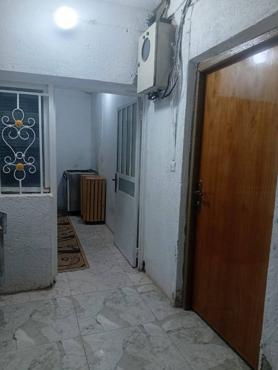 دار للبيع طابق ونص  
                     ((  بس نورنا بتعليك  )) 
المساحه ( 150) متر بناء عكاده  حلو الطابق الاول 
اسقبال ومطبخ وصاله وغرفه نوم والطابق الثاني 
غرفتين  نوم  السعر(  75 ) مليون
 العنوان ميسان حي الحسين الجديد مقابل دوام الحاج ابو حوراء فرع سيد ابراهيم 
📞 للاستفسار أكثر:    ***********
          مكتب عقارات الساعدي ميسان العمارة
          (  بادرة اولاد  المرحوم حسين ضيدان  ) 
                         (  ملاحظه  ) 
المكتب  مجاز حكومياً ادخل للحساب ناشر ابيوت 
اي بيت ايعجبك او قطعه  راسلني وتدلل
أعرض عقارك عندنا ودع لنا التسويق
            عنـــوان المـكتــب ميسان  
***********     البتيرة الحولي مقابل الف دار 
***********     حي الجامعي 
***********     حي الجامعي ودور النفط  
***********     حي الغدير والصحفين وعبجيه
***********.    حي الحسين الجديد مقابل السوق 
                      ( ملاحظه  ) 
        يوجد لدينا كوادر بناء مقاولات عامه

