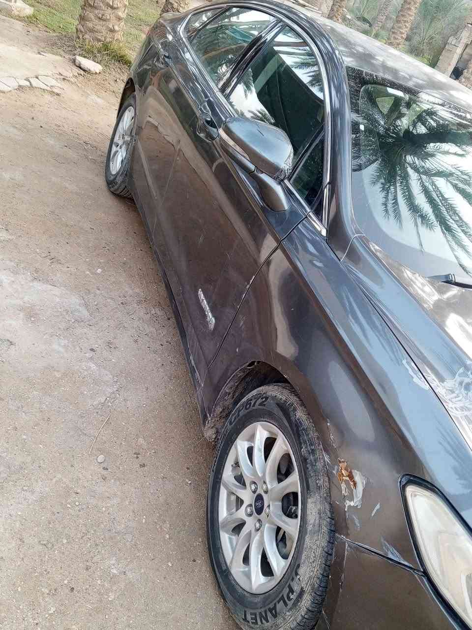 سلام عليكم من رخصة الادمن فورد فيوجن موديل 2018  رقم بغداد
محرك 2000  هايبرد خليجي سعر 125 
بيع مستعجل ضرف ماشيه 140مكان سياره كربلاء ييهه طخه بالجاملغ والبنيد كما موضح للأستفسار اكثر اتصال ع رقم ***********
