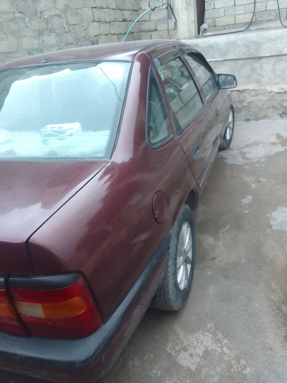 فكتر حجم 61 البيع السيار مصبوغ عام جميله موديل 92 السعر 40 وبيها مجال ***********
