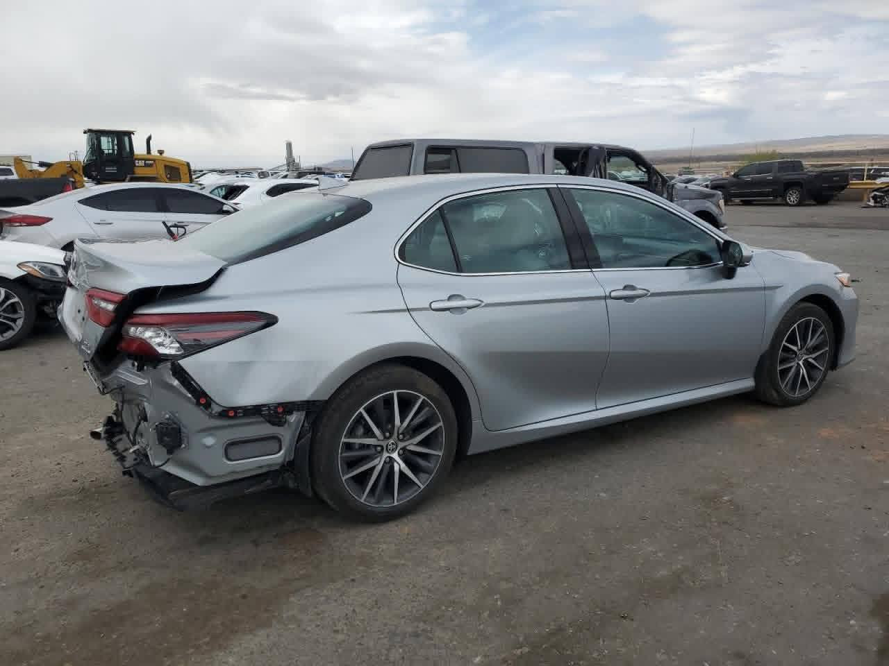 كامري مديل ٢٣ فول مواصفات هايبرد للبيع فقط مستعجل ع بيع مكان البصره للاسفسار تصال ‏‏‪***********‬‏
