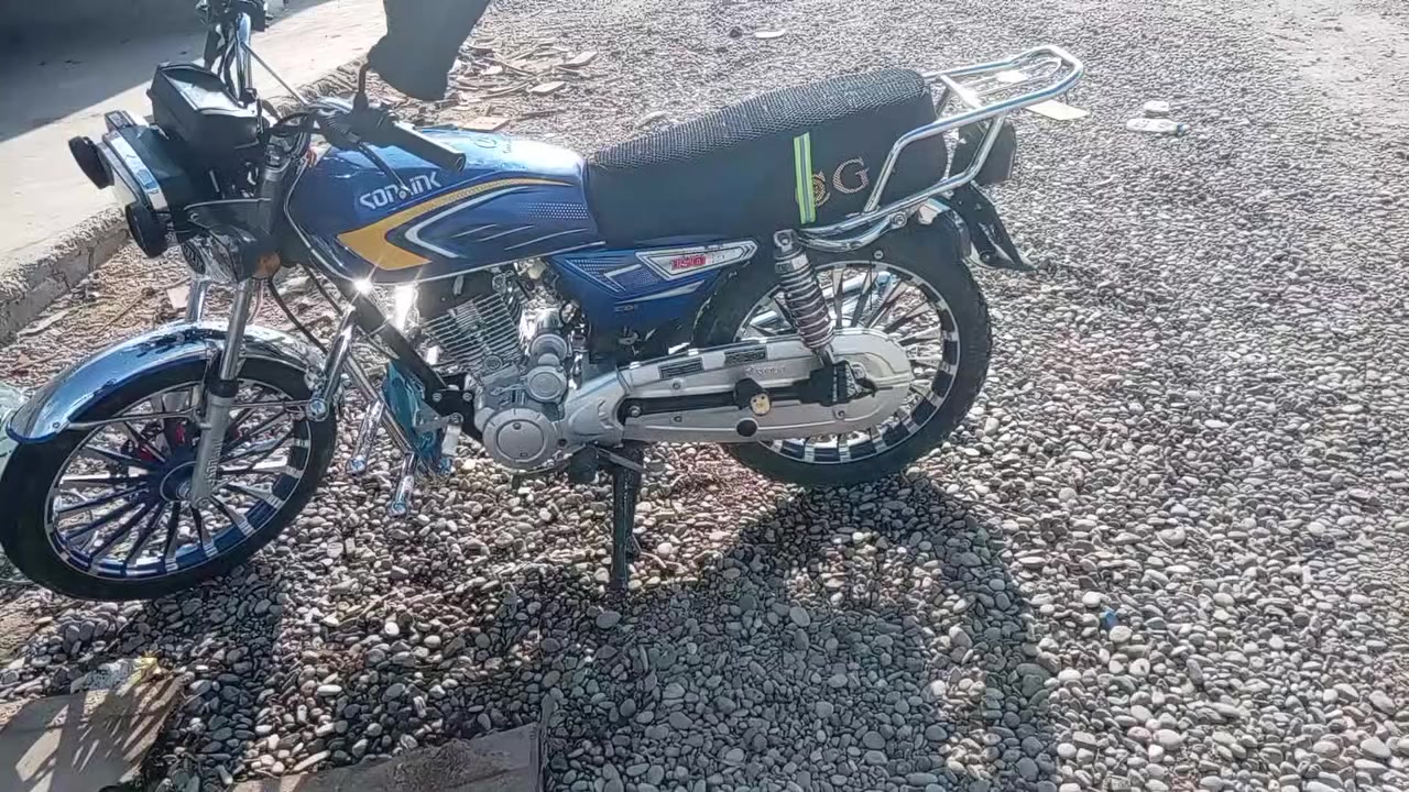 اسلام عليكم موطور للبيع نضافه ونشاط خير من الله محرك شرط مامفتوح كهربائيات سلف شاشة شرط ***********
