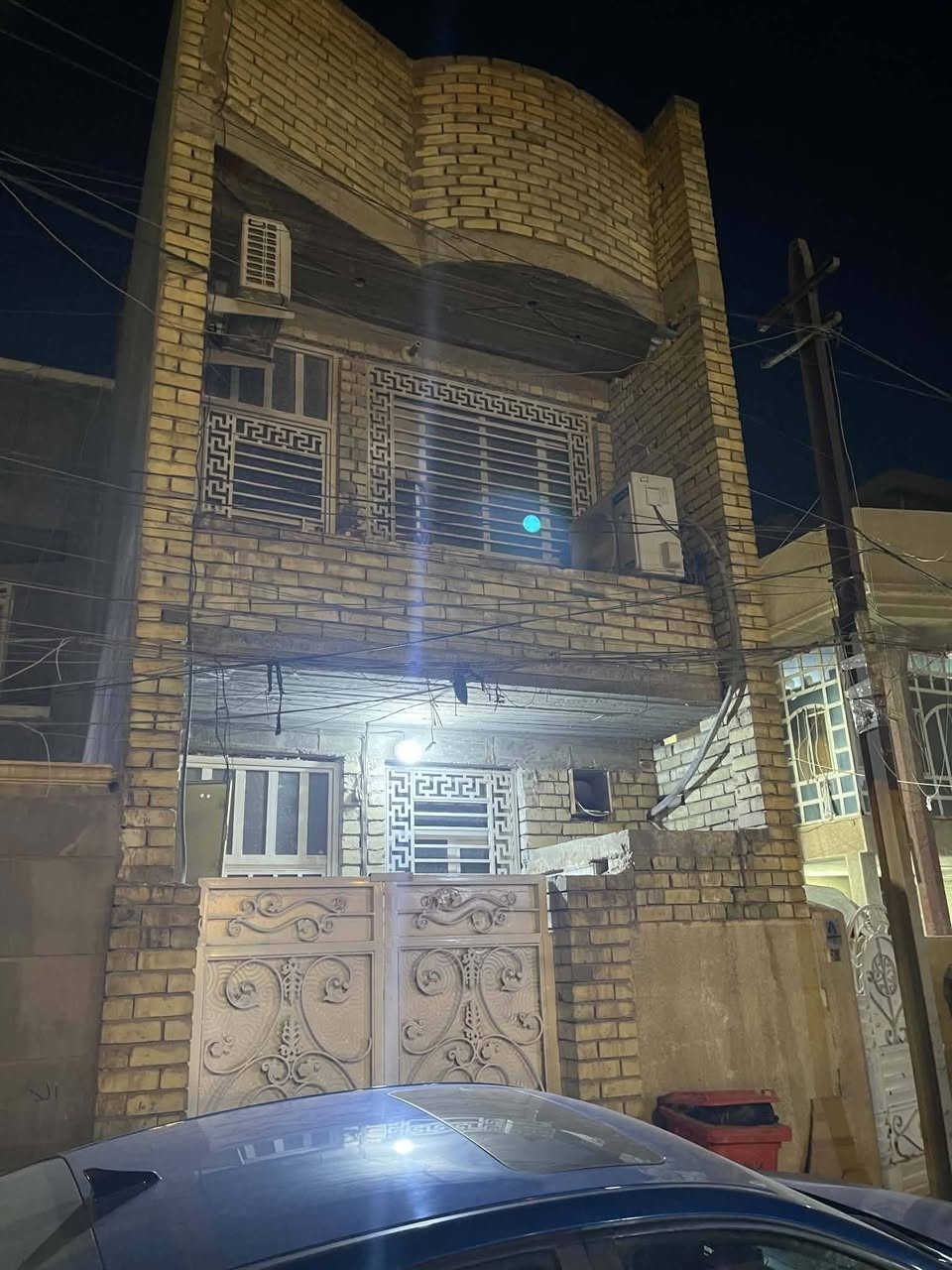 مشتمل للايجار يحتوي على هوال ومطبخ وملحقاتة وغرفة
الامين الثانية قرب الصيدلية النظامية التواصل على الرقم ***********
