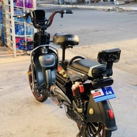 دراجه شحن نضافه مثل ما تشوف بطاريات عل فحص وأربعه كير الكهربا كله شغال...