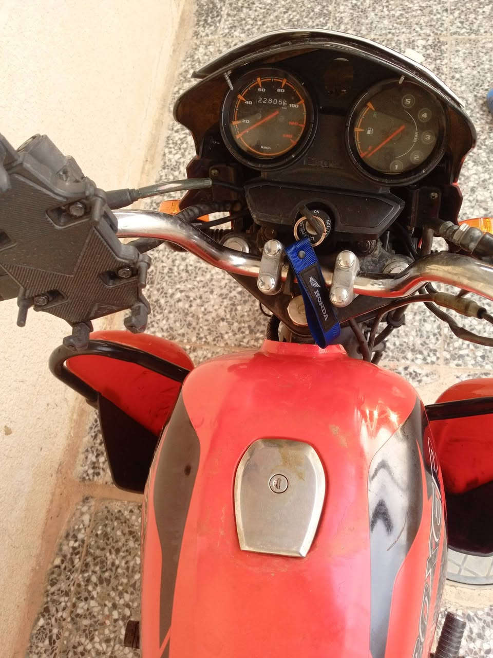 بوكسر جبلي مرقمة بغداد إنكليزي موديل 2020 
السعر (1,500)مكاني بغداد الرصافة مابيها نقص
بس الشراي يتصل***********
