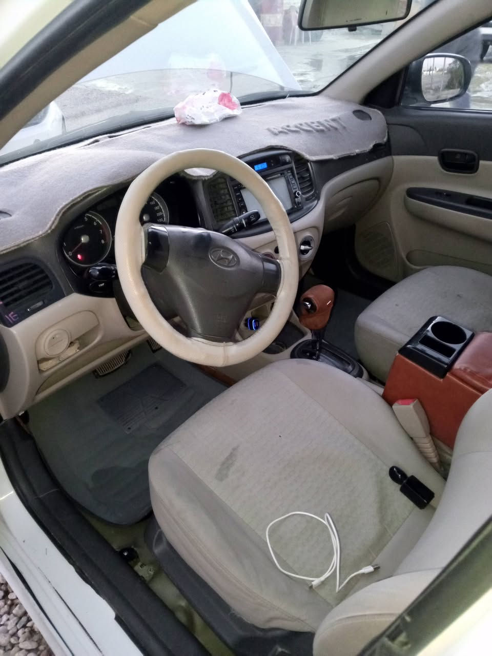 اكسنت 2010 مكينه 1600 اربيل وكالة مضمونه بيها صبغ نص جاملغ أخير وشبرين بارد بالبنيد مكان نجف سعر 87 بيها مجال موبايل ***********
