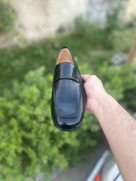 ماكنيني لوفر صناعة اسبانيا قياس 39 - 40
***********
