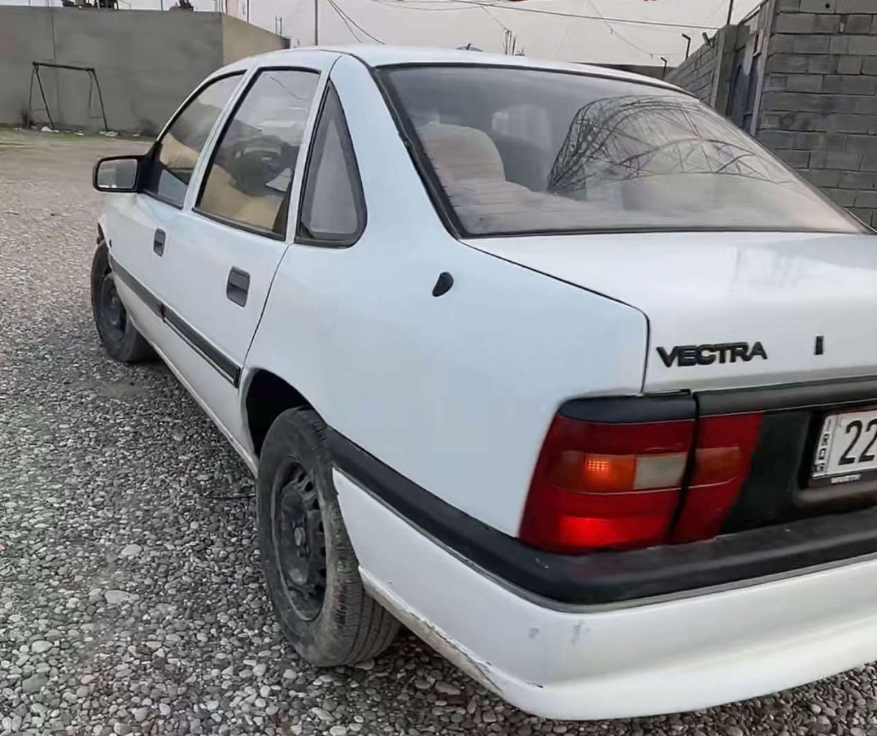 فيكترا موديل 1991سه نه وى تا 2029تازه يه كۆبۆنى به نزينى هه يه دوپارچه ى سبوغه*********** كويسينجاك, أربيل
