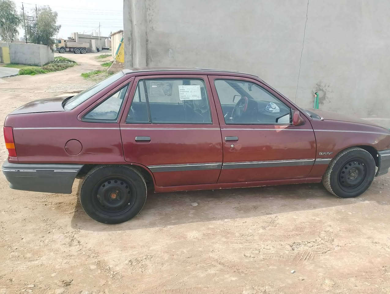 كاديت حجم 16 موديل 91 محرك اثر نفخ صبغ جمالي فقط تايات جدد باتري جديد 28 وبيها مجال شيء قليل رقم الموبايل ***********
