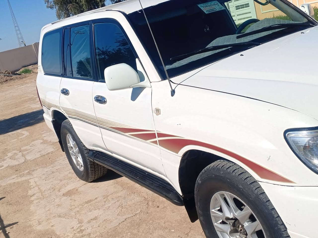 لاندكروز 2003 مكفوله من الصبغ كاز بلادي ميكانيك كفاله بسمي السعر 118 بيها مجال مكان ديالى بلدروز غير متواجد ع فيس 
***********
