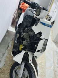 ماكس بوليس • مكينة بلدي ٤٩ • مشي ١٨٠٠٠