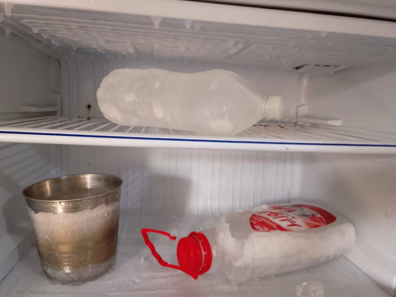 السلام عليكم ثلاجة للبيع


**إذا كنت صاحب هذا الإعلان وتريد حذفه لأي سبب، رجاءا أرسل رسالة إلى الدعم الفني**