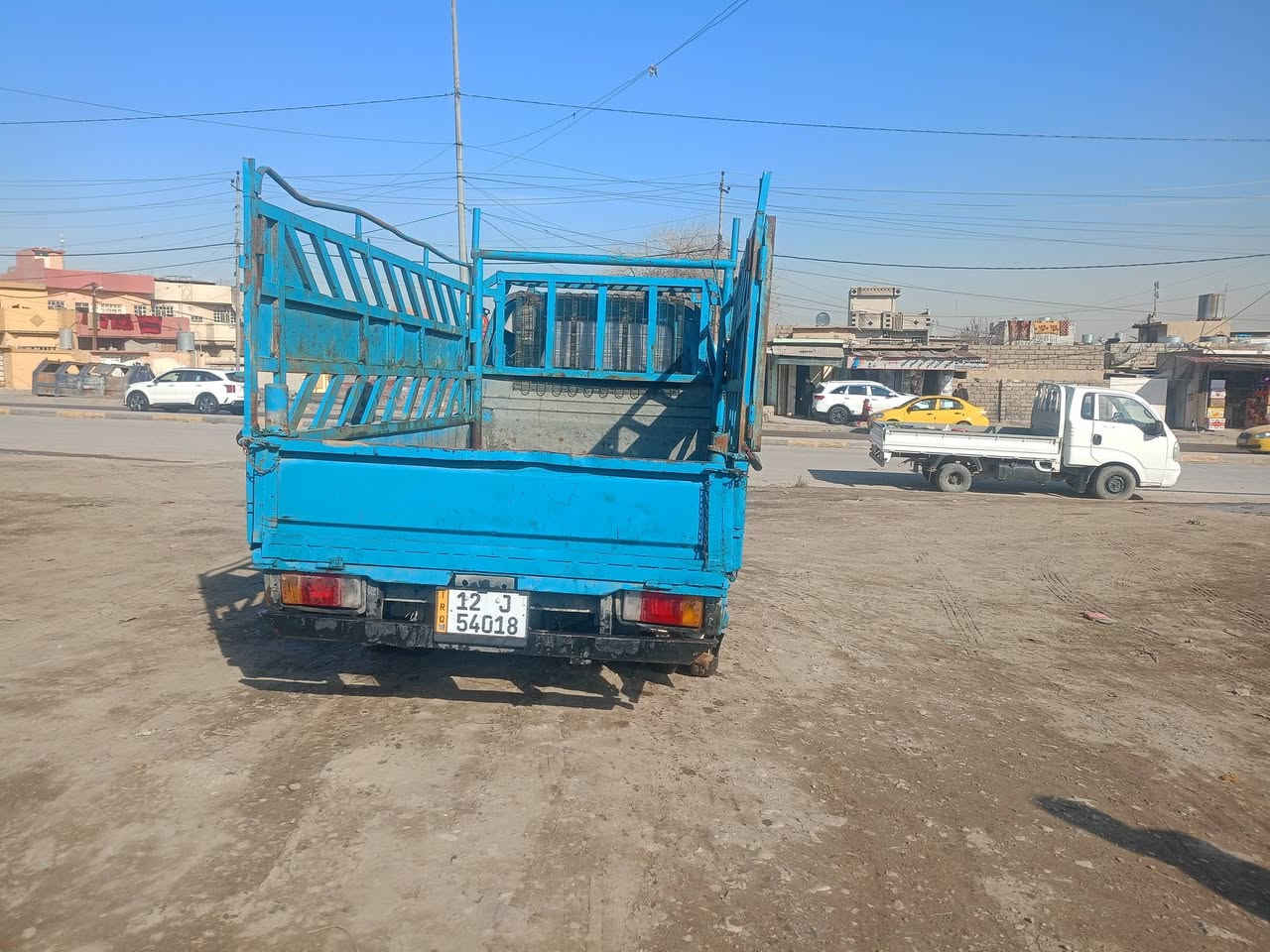 كيا بنجو موديل 96 محرك معمر ريمن رقم انكليزي سنويا ايلا 2030 سيار نضيف شرط علا شغل سعرها 50 بيها مجال 
***********
