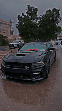 الوحش الاسود ال RT للبيع كلين بدون حادث 🔥🔥
السيارة مكفولة من الصبغ 
محدثة دعاميات وبنيد SRT لغرض الجمالية فقط
فول مواصفات على الفتحة 
السيارة شاشة جبيرة ومع اضافة وشم للداخل 
الاضافات 
برمجة وتفريغ البطل الياس يعني فول سيفتي 
فقط طلقات ماضايف اي شي 
الدبات سود واهل الرياضي يعرفون النغمة وطربها 
السيارة مهبطة علمود لنصبة🔥
تبريد خير من الله كمبريسر وراديتر جديد ميكانيكي يعني تدوس وانت مرتاح 
حادثها فقط بروجكتر دعاميه يعني كليييين🤍
السيارة عليها دعامية وايد بدي امامية بدون نفخات 
السيارة تاخذها ربع متذب عليها 
بدون وشم السيارة حالياً ❤️
والسيارة ب اسمي والرقم مميز شوفت عينكم🖤
للاستفسار اكثر المراسلة
🔴السونار موجود بلصور 

سعرها 185 وبيها مجال حك الجية فقط مو شراي لتراسلني 
نزلت السعر متوازي على البيعة  

واتساب او اتصال ***********
