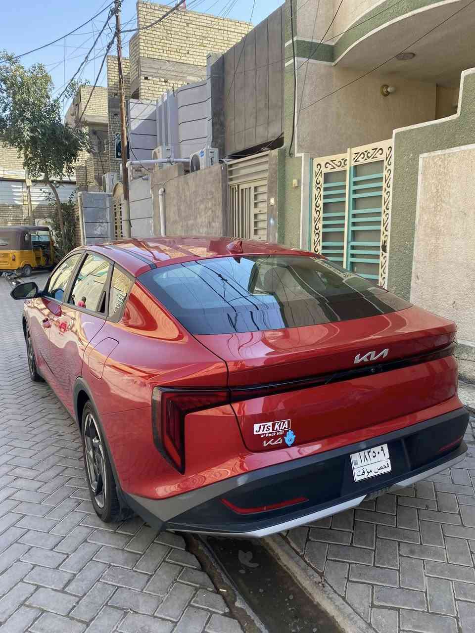 السلام عليكم كي فور شكل جديد25
مكينه 2000دوش بعده زيرو ماشيه 14m
حادث بنيد وجاملغ مبدلات نفس لون بدون رقم بعده 
مكاني بغداد مدينة الصدر السعر165بيه مجال بسيط
رقمي***********
