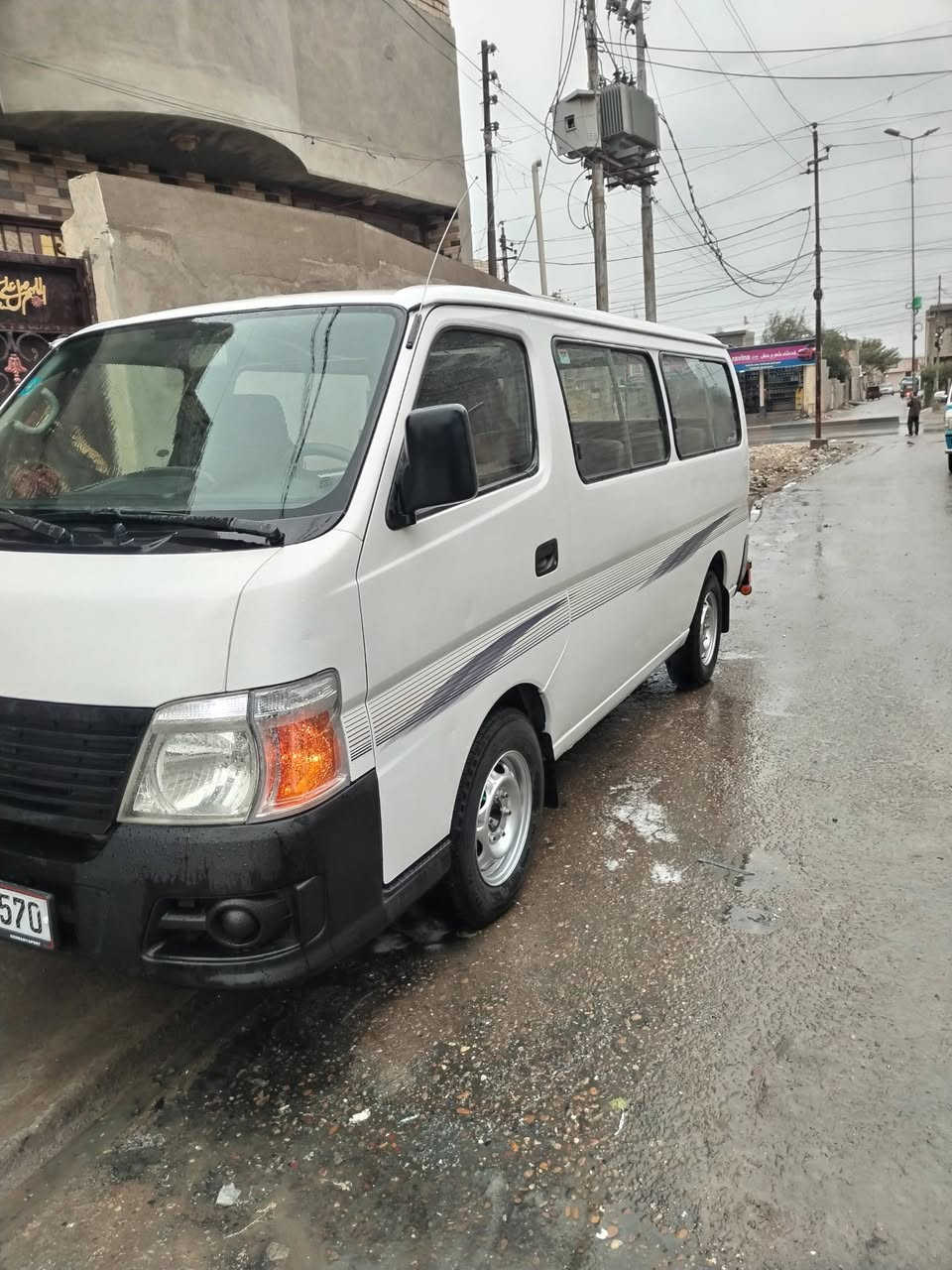 سلام عليكم نيسان ٢٠١٠ سياره جديده مكينه كير اكسل مكفوله تبريد شغال مكفوله من كلشي رقم بغداد بسمي انكليزي دوشمه عامه كهربائي كله شغاله مكان بغداد قم كلشي واضح بل فيديو***********
