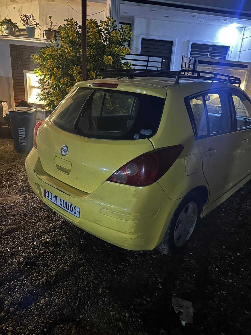 2009 فيرسا 
للبيع او مراوس جاهزه بسمي 
 مكانها بغداد 
غزاليه 
63وبيها مجال 

*********** بغداد, العراق
