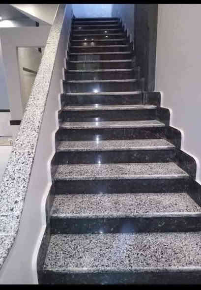 خلفه سيراميك بورسلين مرمر كاشي خلفات لبخ دق مساطر تشميع صبغ تفليش جدران ارضيات ترميم بيوت عمل جميع التجديدات كوادر مصريه خبره شغل مرتب ودقيق تسليم مهندس ت***********
