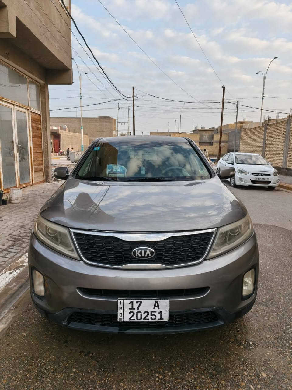 سورنتوا موديل 2015 وارد امريكي
2400 مكينه 4
ضربه نص من الباب وجاملغ الخلف السايق تصليح بدون تبديل سياره جاهزه من كلشي 
السعر 140 بيها مجال بسيط اتصل وتدلل اني مكلف ***********
