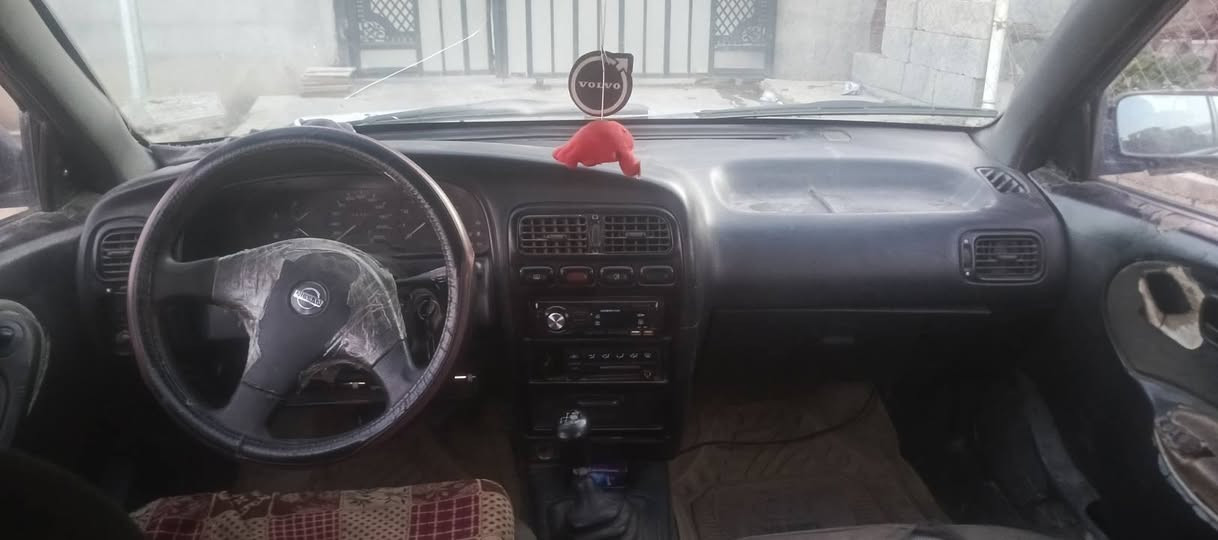 نيسان برايمر موديل 1991 سعر 27 وبيها مجال مكان كركوك دفتر بانزين ***********
