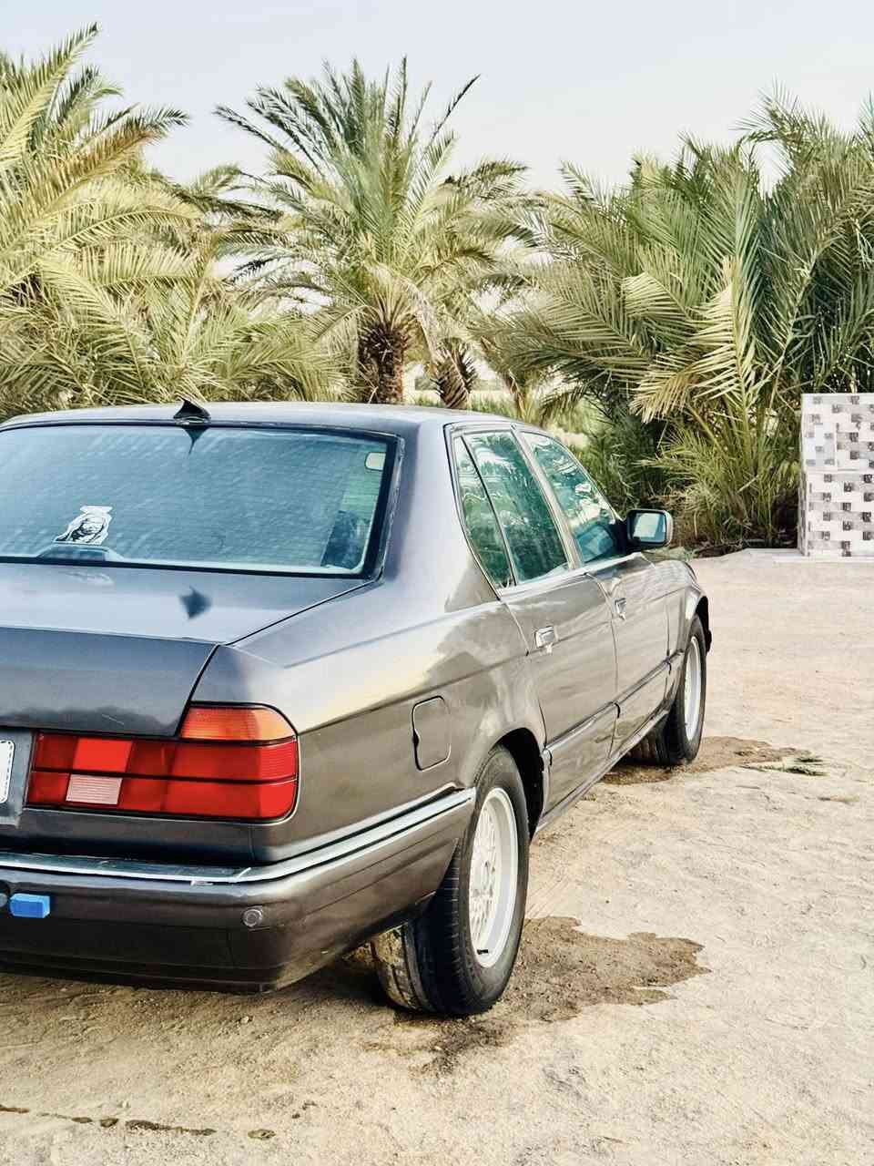 سلام عليكم للبيع بي ئم ٧٣٥ رقم جديد بغداد صبغ عام جماليه محرك ٦ مسكر شرط كير مكينه تبريد شغال فول موصفات فتحه كشن ٢ كهرباء جلد نضيف ويل خليه ارضيه جلد سعر ٥٠ بيع مراوس حسب القناعه ‭***********‬
