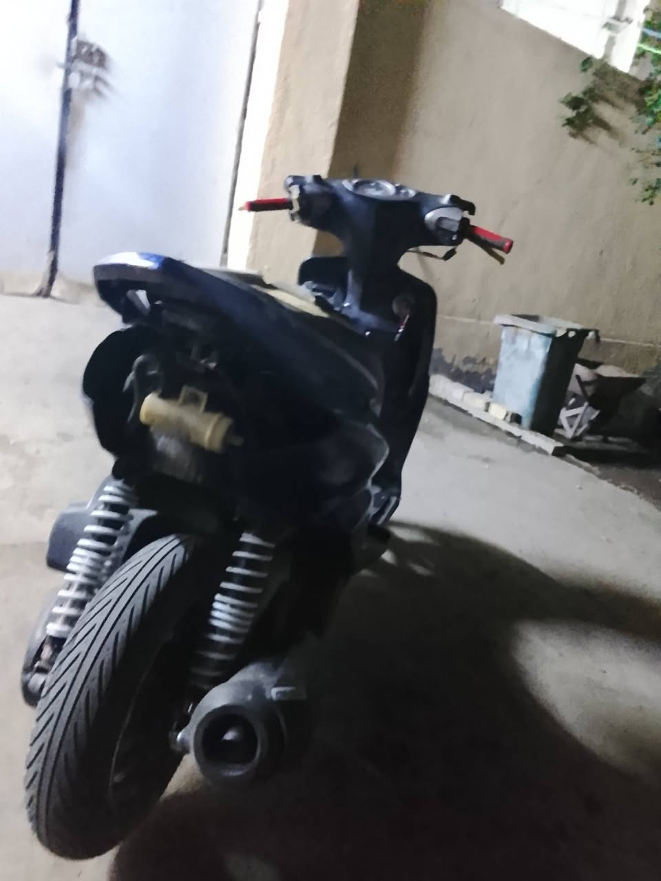 سلام عليكم سكنس كهربائي اكله شغاله سلف نكره دراجه حلوه السعر 450 وبيه مجال مكاني الزعفرانيه الرقم ***********
