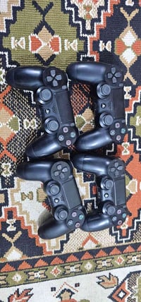 يد بلي4 • أصلي • كنترولر