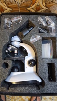 مجهر • قطعة جديدة