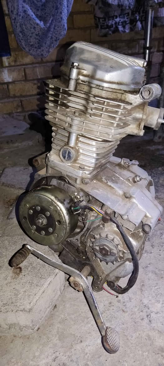 محرك 4كير شغال  لا نضوح ولا صوت 
*********** النجف, العراق
